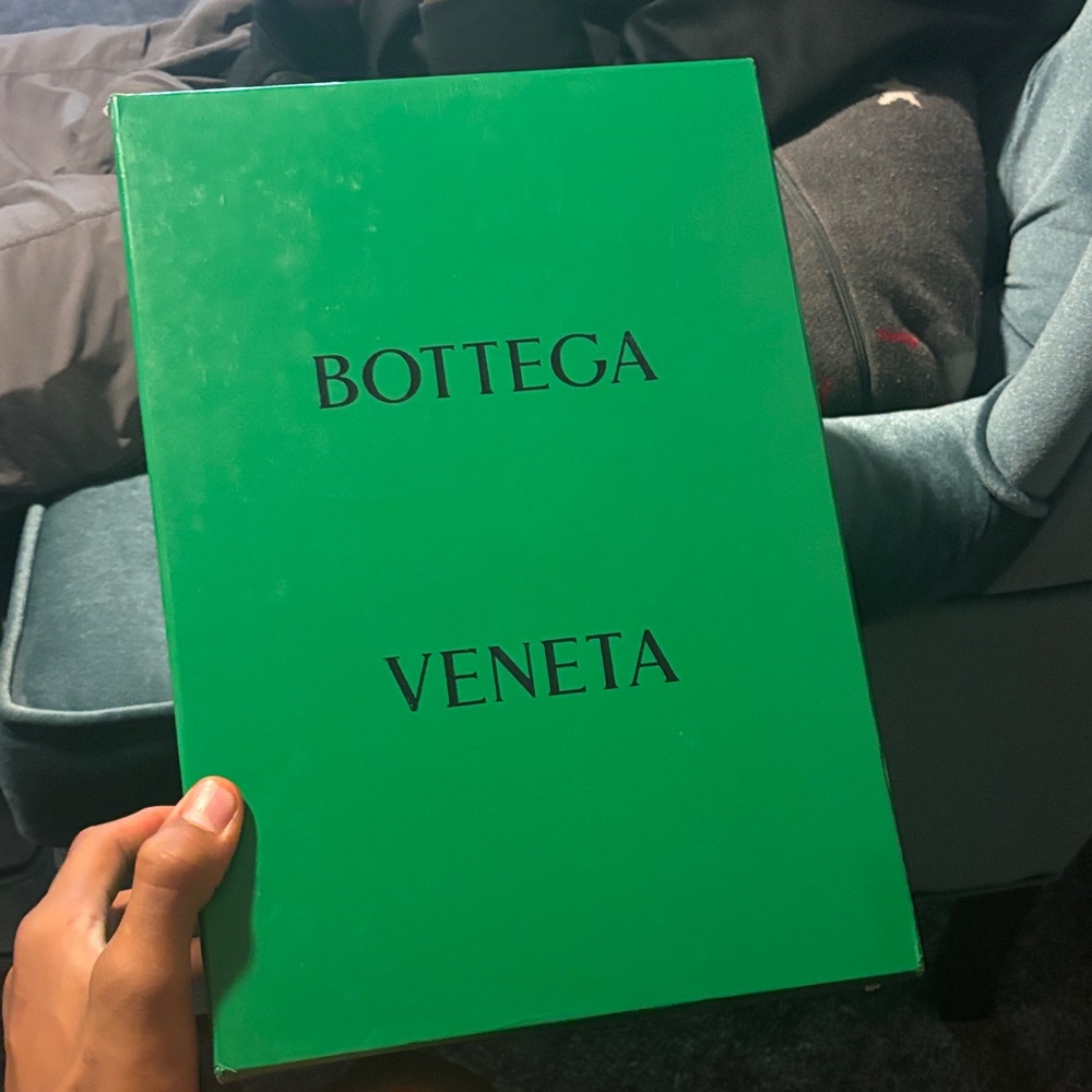 Bottega Veneta black
